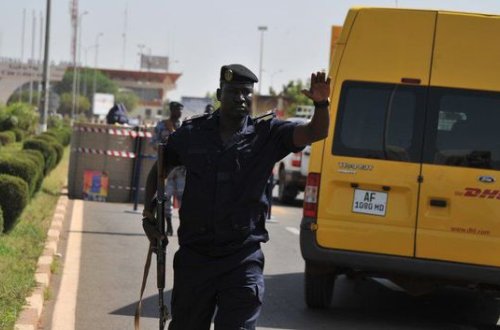 Malidə otelə hücum zamanı 18 nəfər ölüb