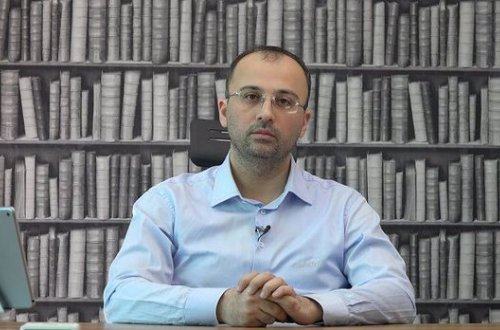 Tanınmış ilahiyyatçı:  İlk insanın Adəm olması Qurani-Kərimdə yazılmayıb