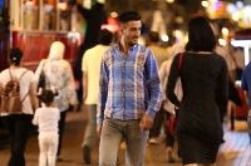 Tanımadığınız qadın yolda sizə iltifat edərsə