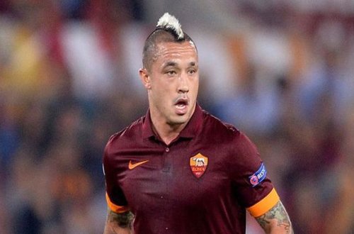 Belçika yığmasının futbolçusunu terrorçu ilə səhv saldılar