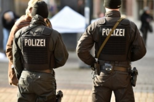 Almaniyada iki Türkiyə vətəndaşı Suriyada terrorçuluğu maliyyələşdirməkdə ittiham olunur