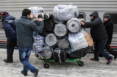 Azərbaycanlılar Rusiyanı niyə tərk edir?