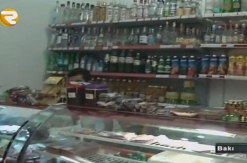 Mağazada işə başladı, 1 saat sonra kassanı yardı