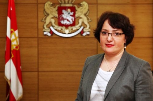 Zakir Həsənovun xanım həmkarı Bakıya gəlir