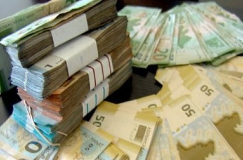 Azərbaycanda orta aylıq maaş artdı