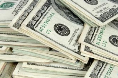 Bakıda qadına qarşı 240 min dollarlıq