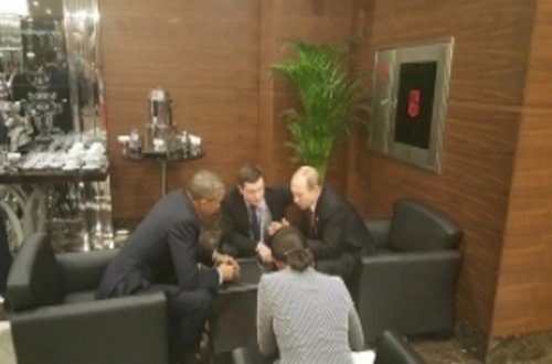 Putinlə Obama arasında qısa görüş olub