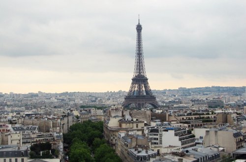 Azərbaycan Parisə turpaket satışını dayandıra bilər