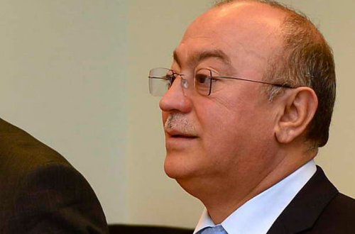 Kəmaləddin Heydərov Mingəçevir su anbarında