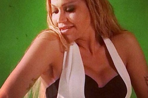 Rəqsanə: “Atam məni görəndə qaçıb gizləndi…”