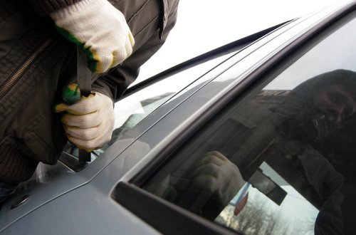 Bakıda avtomobillərin qənimi tutuldu