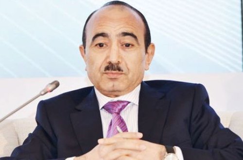 Əli Həsənov: Azərbaycanda söz və ifadə, toplaşmaq azadlığı tam təmin olunub