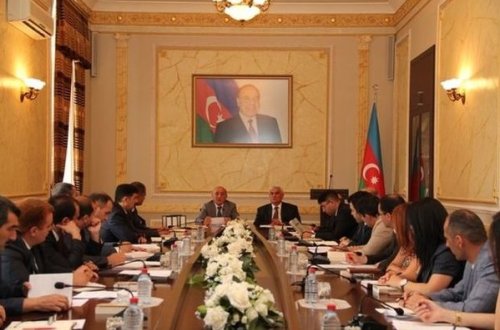 Radikallığı təbliğ edən 40 dini kitaba qadağa qoyulub