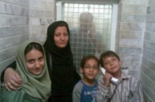 Azərbaycanlı fəalın oğullarını döydülər