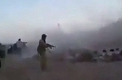 İŞİD 200 suriyalı uşağı güllələdi