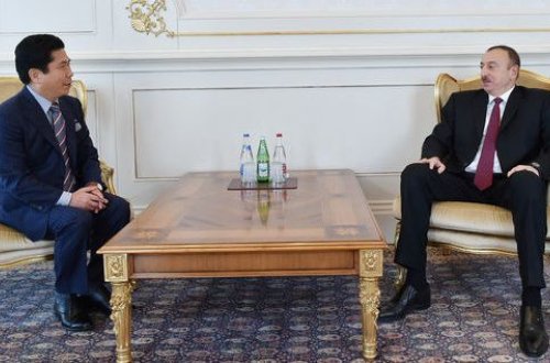 İlham Əliyev daha bir səfirin etimadnaməsini qəbul etdi