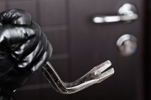 Bakıda Avstriya vətəndaşının evindən külli miqdarda pul oğurlanıb