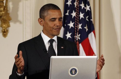 Obama Facebook-da səhifə açdı