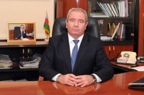 Əli Abbasov həbs olunan işçilərindən danışdı