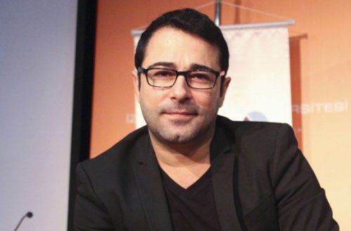 Tanınmış müğənni rəsmən müxalifətdə