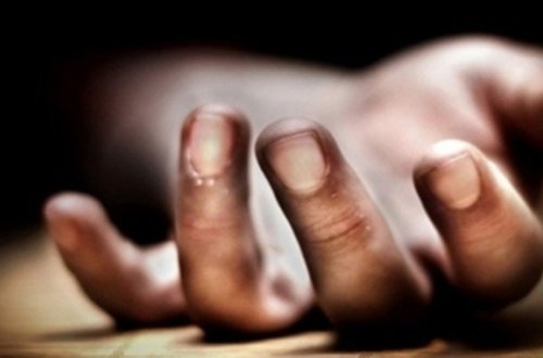 28 yaşlı qadın küçədə can verdi