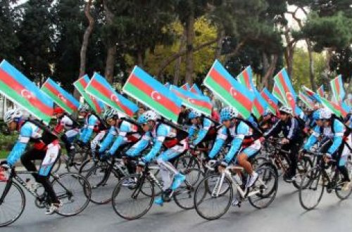 Bakıda veloyürüş