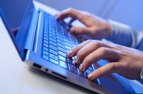 Azərbaycan internetin inkişafı ilə əlaqədar ilk krediti alıb