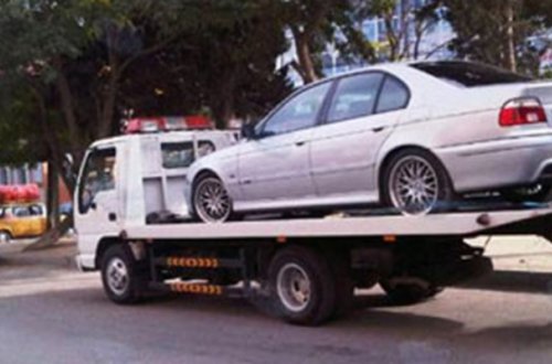 Evakuator sürücüləri bu cür özbaşınalıq edir