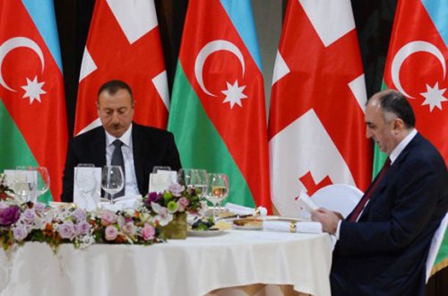 İlham Əliyevin şərəfinə rəsmi nahar