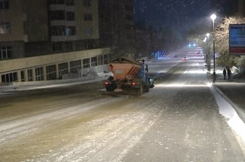 Əhaliyə qışda yollara səpilən duz satılır