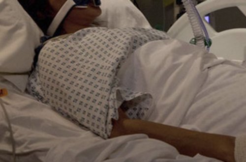 Borcunu ödəyə bilməyən qadın özünü zəhərlədi