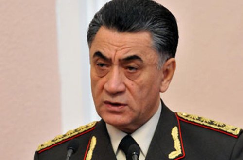 Ramil Usubov rəislərin yerini dəyişdi