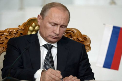 Putin Azərbaycan ilə müqaviləni təsdiqlədi