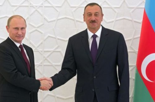 Vladimir Putin İlham Əliyevə zəng etdi