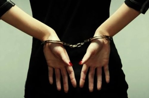 Bakıda 14 kişi və 4 qadını qarət edən cinayətkar tutuldu