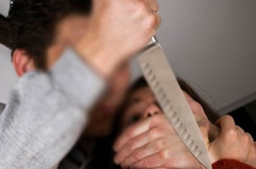 Ağsuda keçmiş əri məktəb direktorunu öldürdü