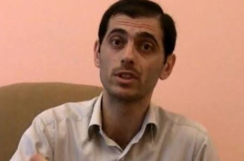 MTN evində axtarış apardı, polisin paqonunu cırdı