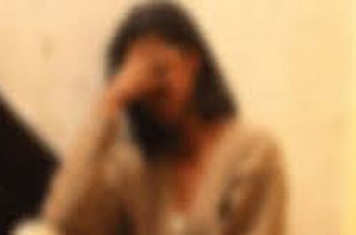 Sevgilisini dəniz kənarında zorladı