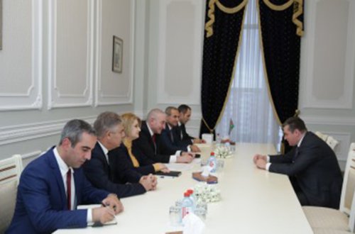 MSK sədri Leonid Slutskiylə görüşdü