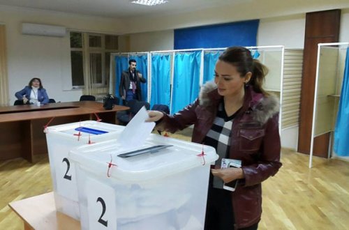 “Dərmanların gücü ilə gedib səsimizi verdik”