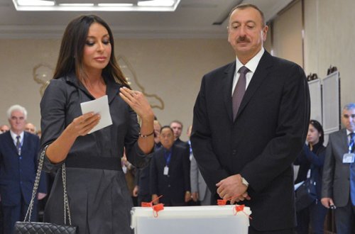 İlham Əliyev parlament seçkilərində səs verdi