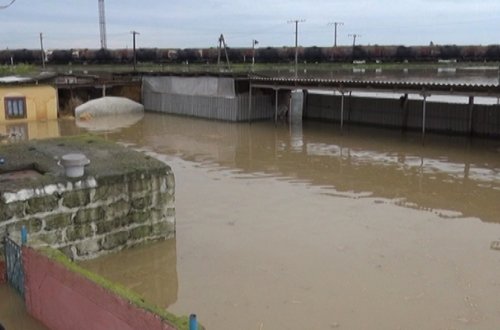 FHN helikopterləri havaya qalxdı