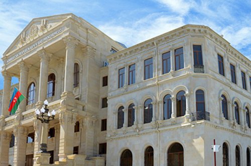 Atasının qəbri üstündə özünü öldürən haqda