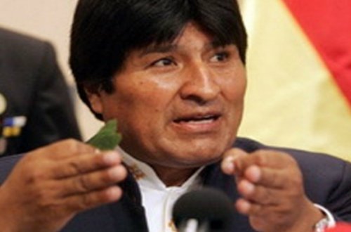 Prezident futbol oynadı