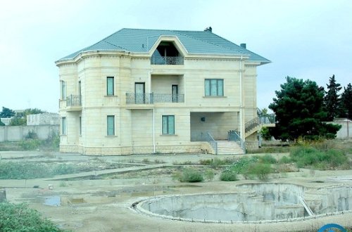 Əli Kərimlinin yarım milyona dediyi villası