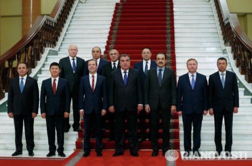 MDB ölkələrinin baş nazirləri 40 sənəd imzaladılar