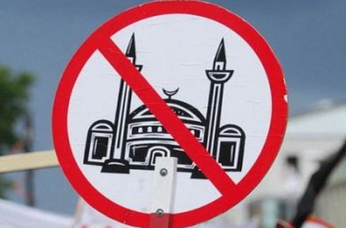 Böyük Britaniya meqa-məscidin tikilməsinə qadağa qoydu