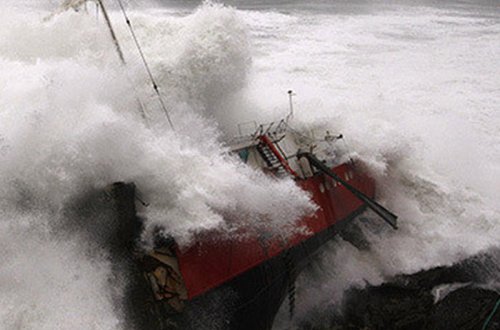 İspaniyada gəmi qəzası: