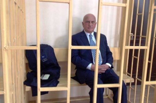 Əli İnsanovun qardaşı vəfat edib