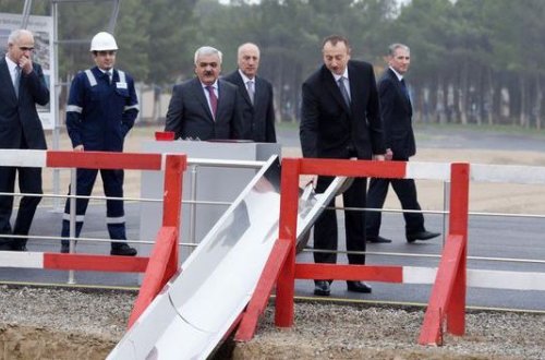 İlham Əliyev yeni zavodların açılışında